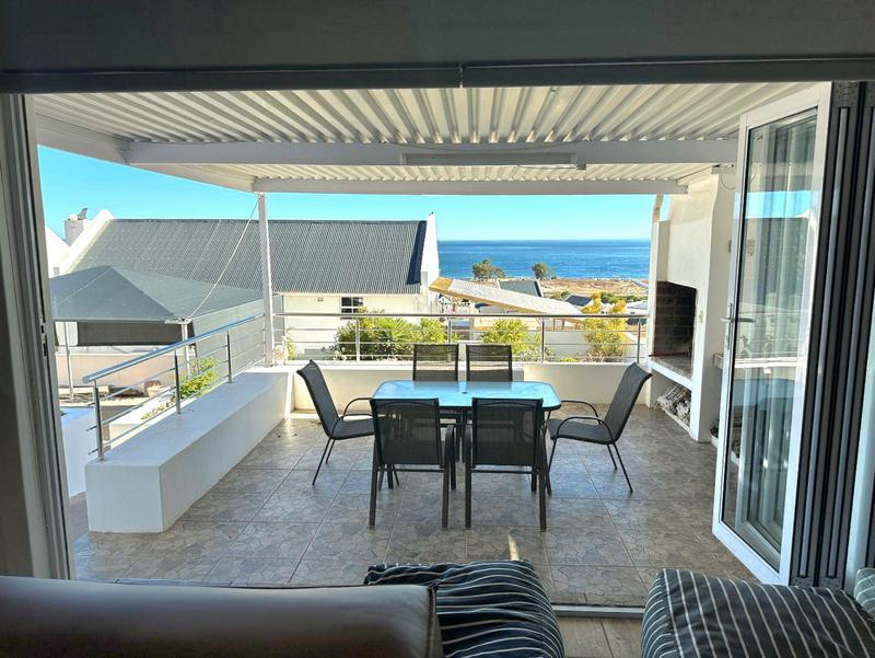 4 Bedroom Property for Sale in Da Gama Bay Western Cape